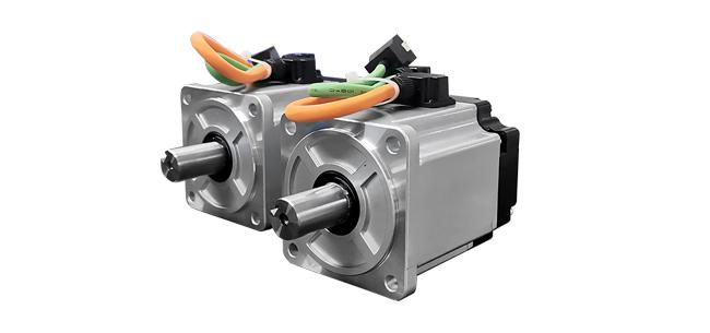 Why are the sewing and textile industry so demanding for servo motors?